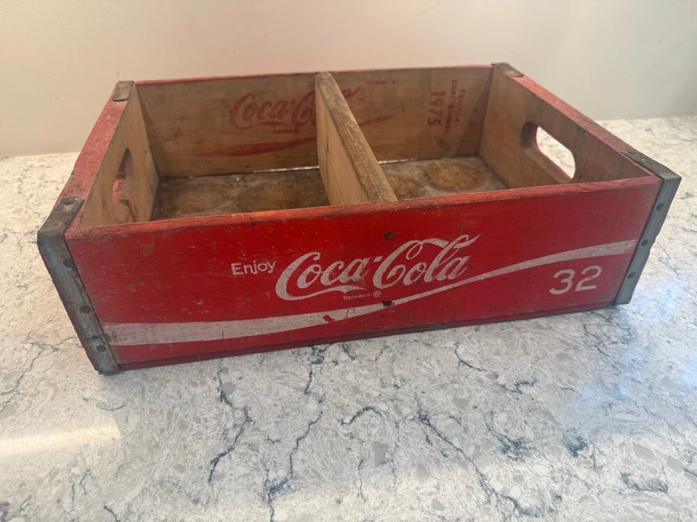 Vintage Coca-Cola Coke Red Wooden Crate 1975 Chattanooga TN